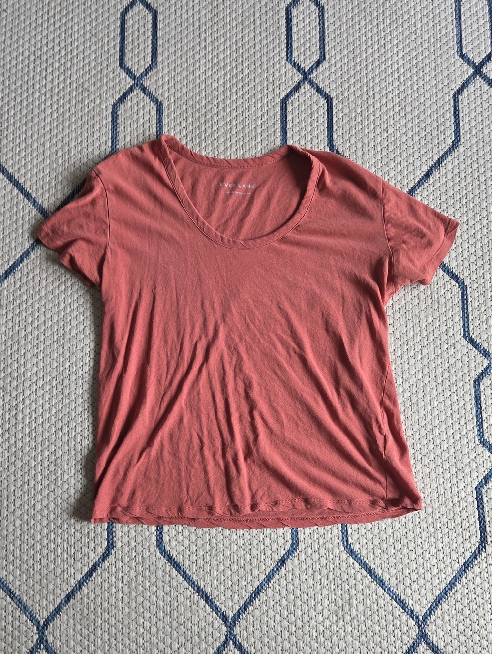 Everlane Scoop Neck Short Sleeve Tee - Coral